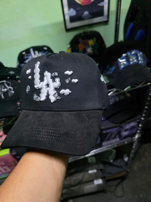 31 Hats Cloud LA Negra